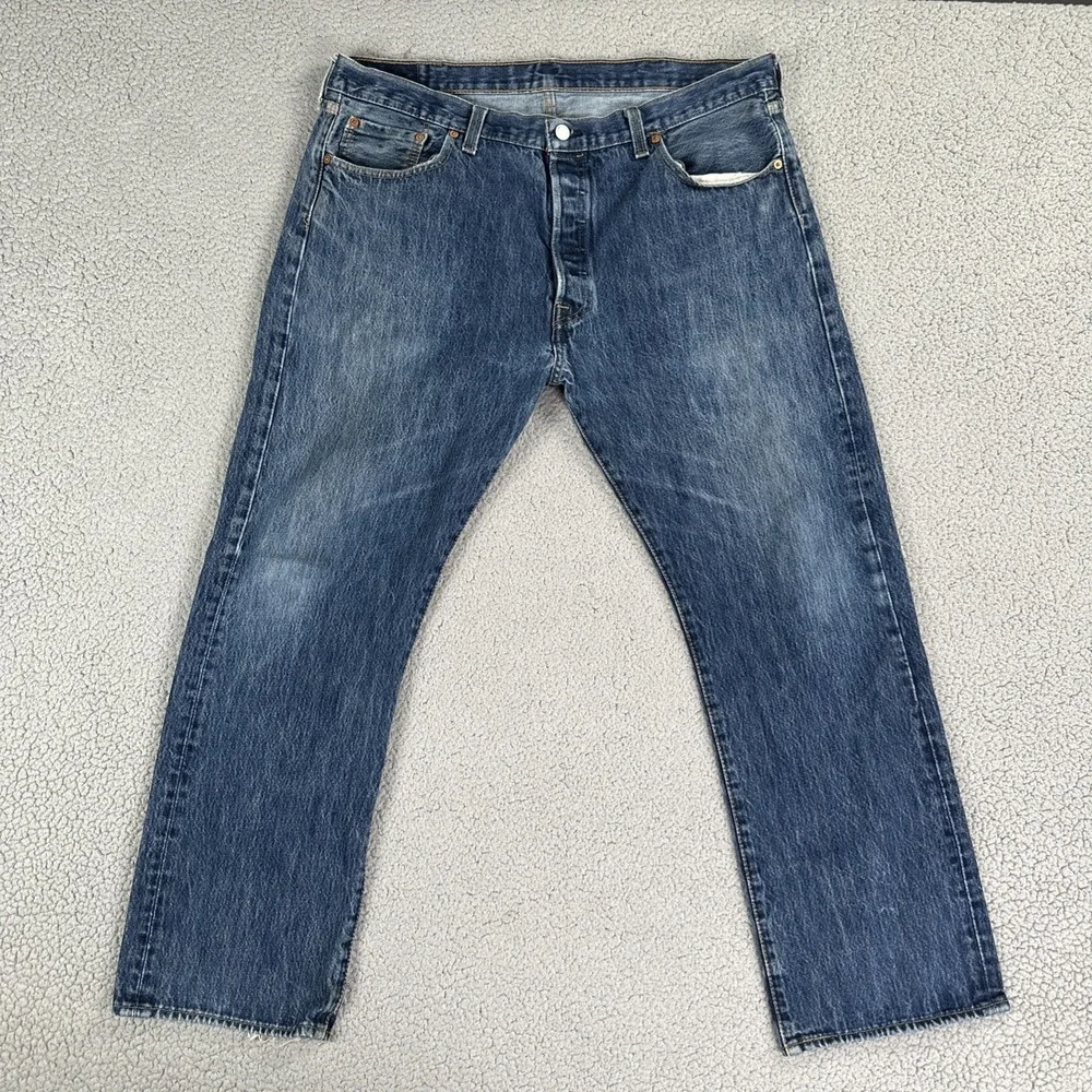 Levi's 501 Button Fly Jeans Men 40x30 Blue Straight Medium Wash Cowboy Preppy‎